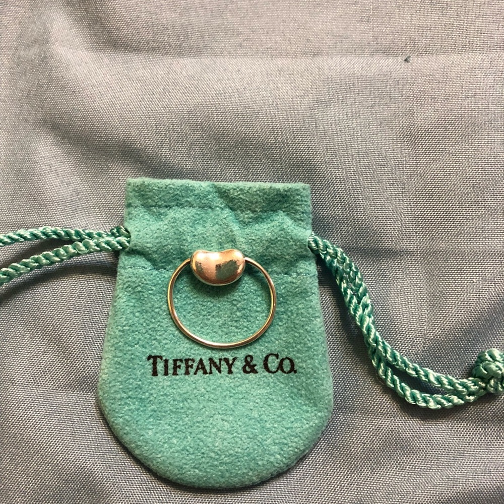 Tiffany & Co bean ring size 8